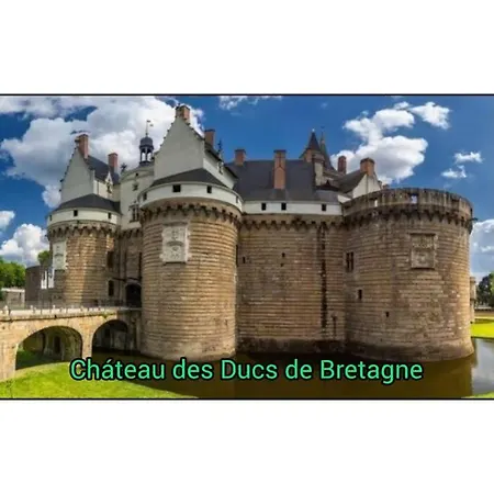 Petit Nantais Apartment *
